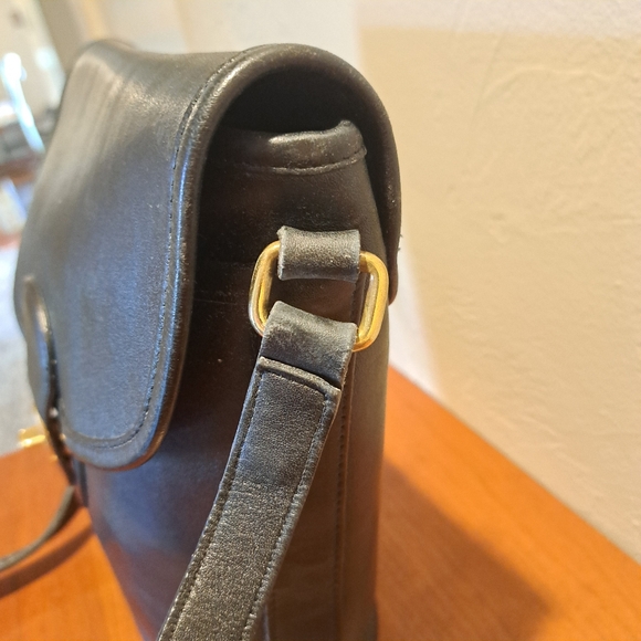 Vintage COACH Black Bradley Bucket - Picture 7 of 9